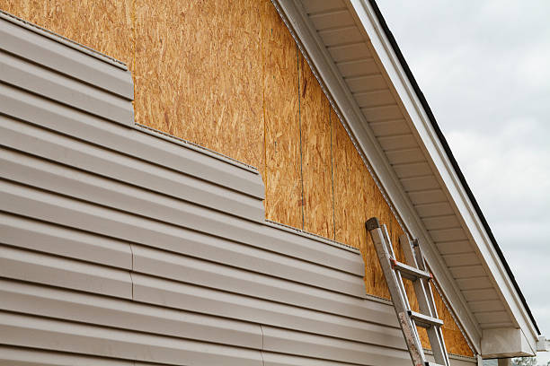 24/7 Emergency Siding experts in Eldorado, IL